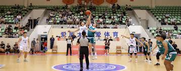 阵容不整